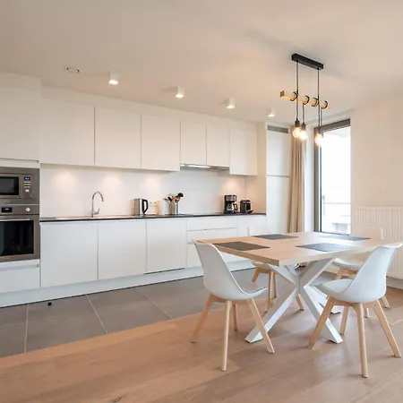 Luxurious With 2 Bedrooms And Balcony Apartment Ostende