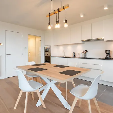 Luxurious With 2 Bedrooms And Balcony * Ostenda