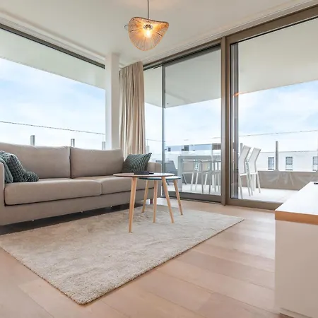 Luxurious With 2 Bedrooms And Balcony Ostende