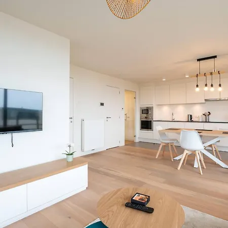 Luxurious With 2 Bedrooms And Balcony Ostende