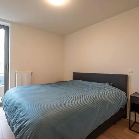 Apartment Luxurious With 2 Bedrooms And Balcony