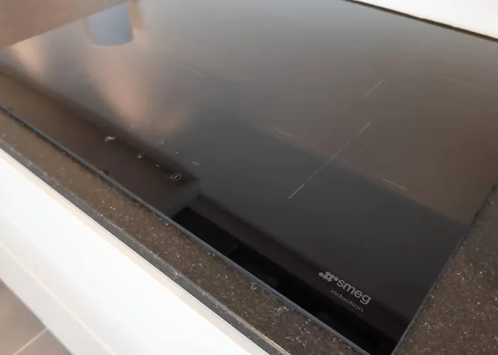 Luxurious With 2 Bedrooms And Balcony Apartamento