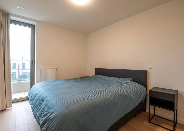 Apartamento Luxurious With 2 Bedrooms And Balcony